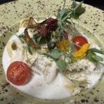 2. 300g Tortelíny plnené mäsom na nivovej omáčke s parmezánom (1,7)